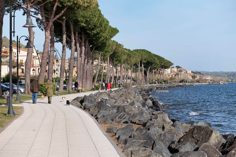 הטיילת בטרוויניאנו רומאנו