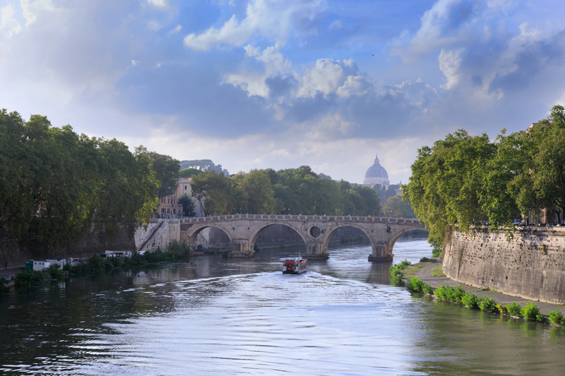 שייט על הטיבר, רומא