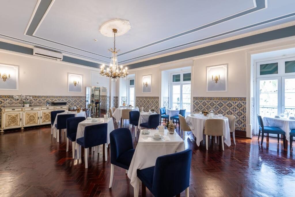חדר ארוחת הבוקר במלון Casa de São Mamede בליסבון