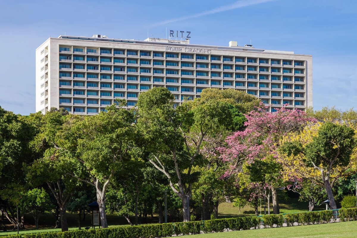 מלון Four Seasons Ritz בליסבון ליד פארק אדוארדו השביעי
